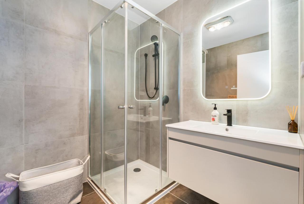 Your Home Away From Home Located Near Auckland Cbd Bagian luar foto