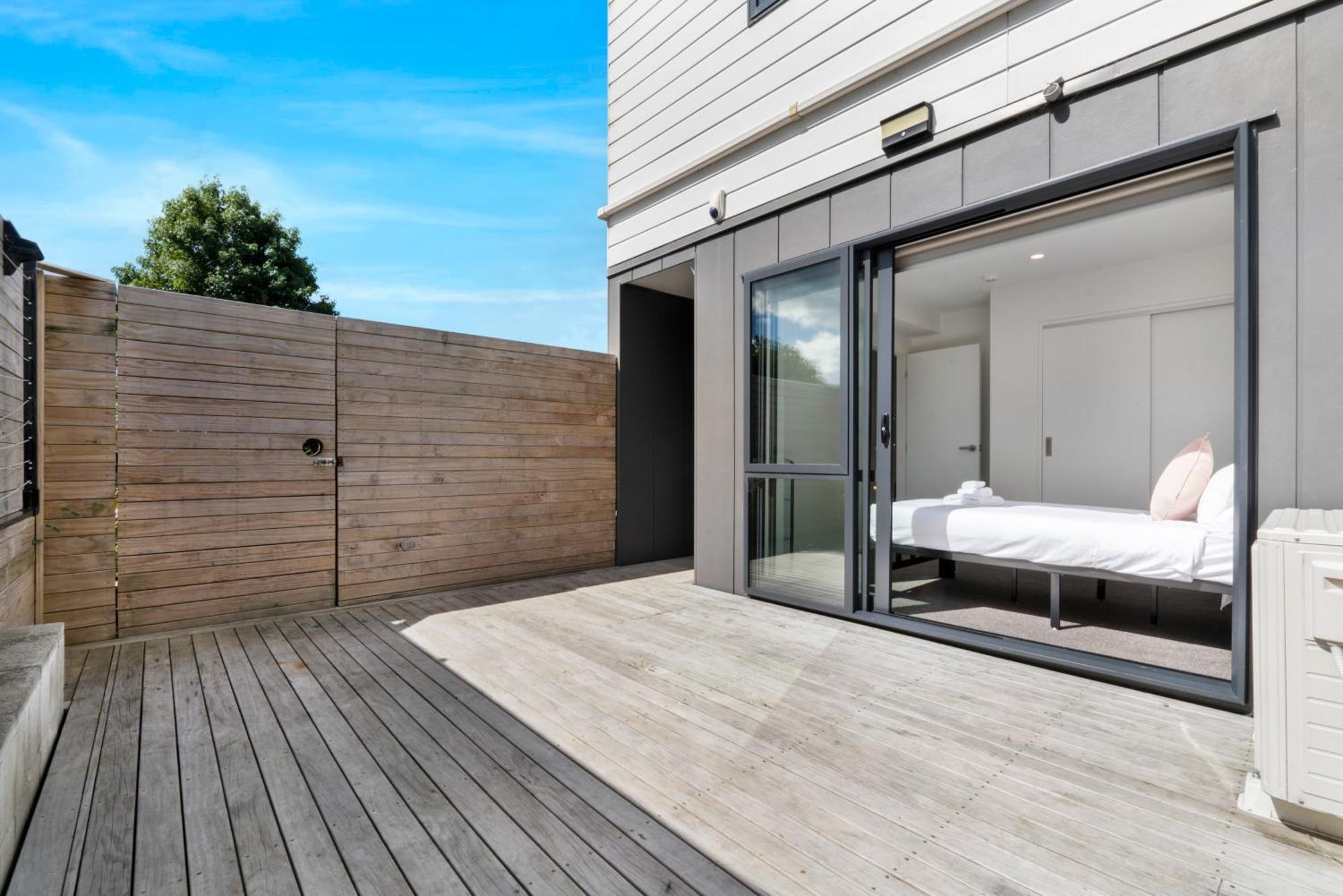 Your Home Away From Home Located Near Auckland Cbd Bagian luar foto